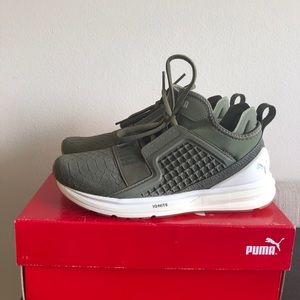 Pumas Limitless Reptile Women’s